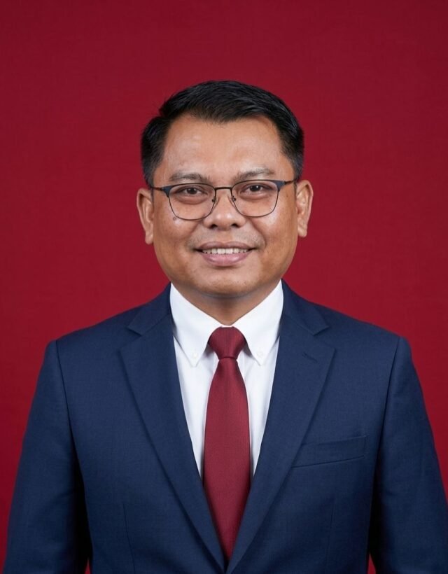 Ust. H. Rofiqi